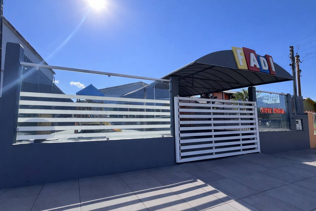 FADI – GENTE MIÚDA