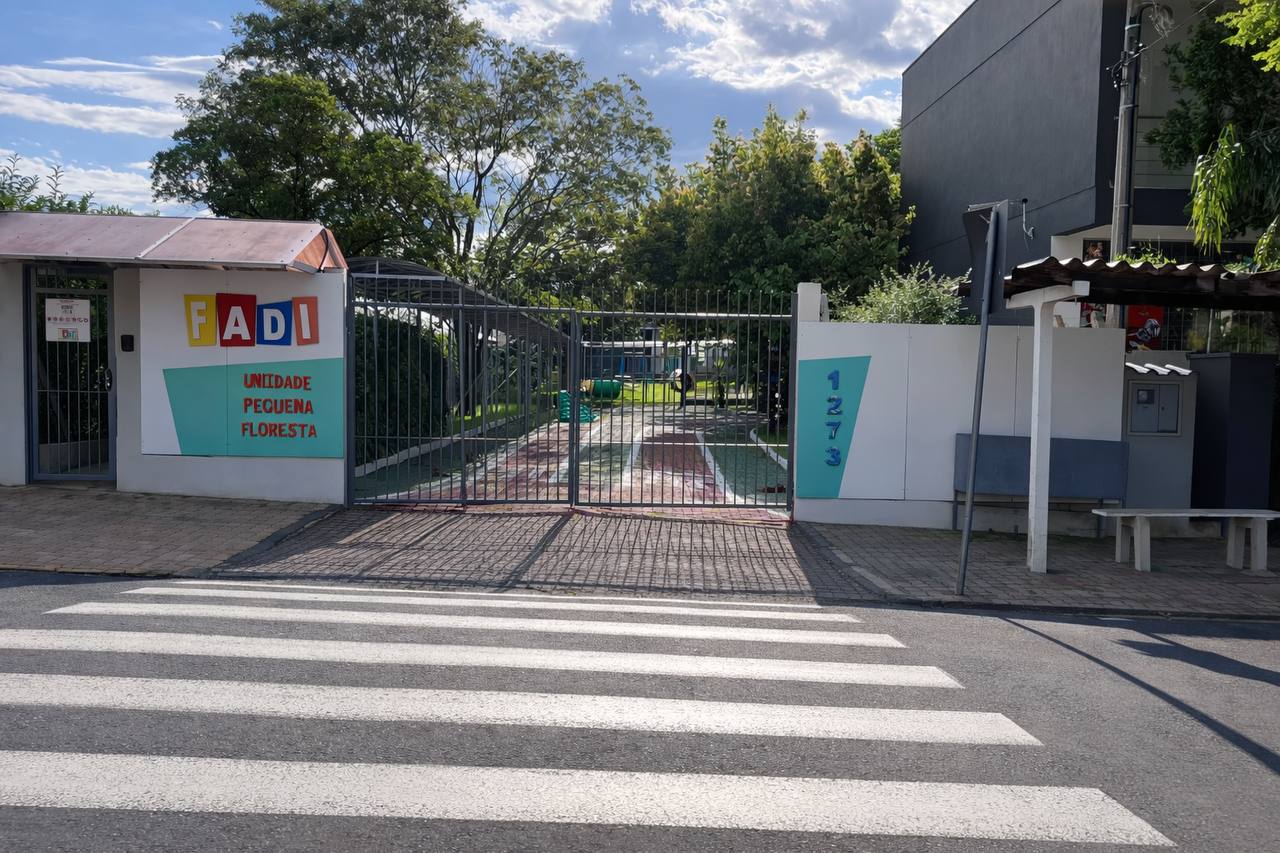 FADI - PEQUENA FLORESTA